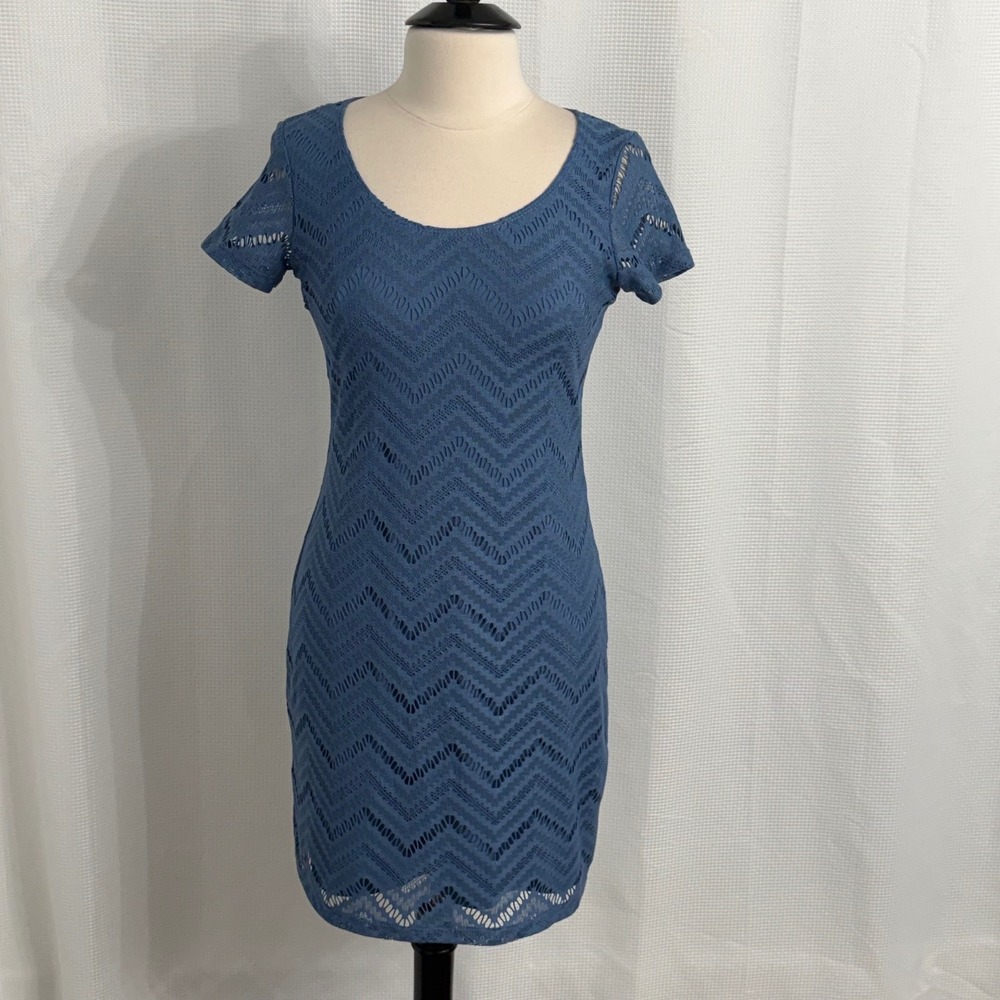 Tiana B. Women's Short Sleeve Chevron Knit Lined Sheath Dress